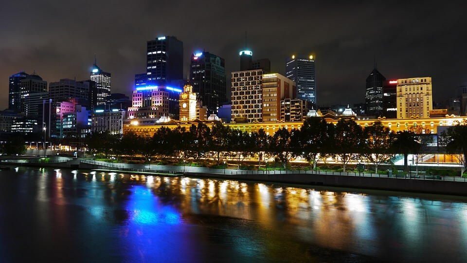 melbourne by night